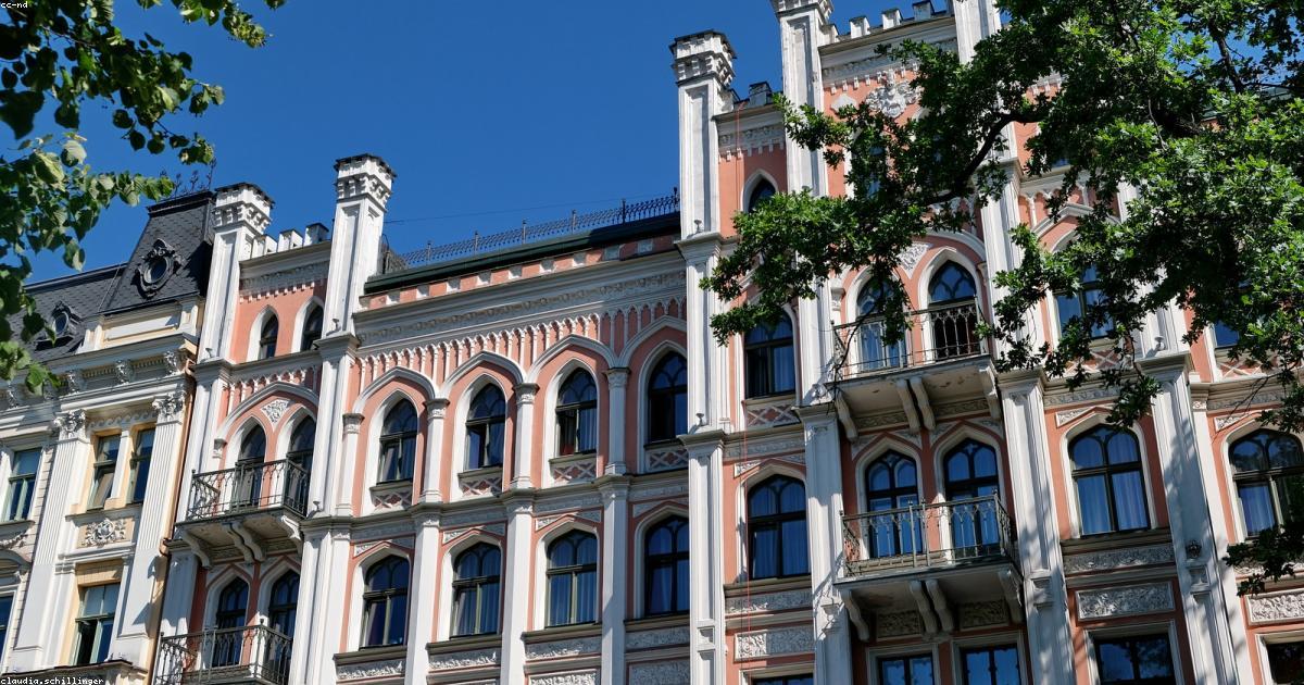 Ecoturismo no Pantanal: Desafios e Oportunidades para a Conservação